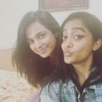 Abhirami Venkatachalam Instagram - My frankie get well soon , love you so much .... I wish you were there from day 1 with me ... my vibe you are love you to the core ♥️😘🤗 #love #you #ramya #abhiramivenkatachalam #bbott #hotstar