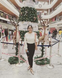 Abhirami Venkatachalam Instagram - Super tired still geared up for the day 🌸 merry Christmas to my lovelies 🎄♥️ lots and lots of love 😘 #christmas #wishes #wish #love #spreadlove #spread #kindness #positivevibes #happy #vibes #hugs #kisses #abhiramivenkatachalam #ammu #yourstruly #kannamma #insta #instagram #instagood #instalife #instalike #coimbatore #tamilcinema #tamilnadu