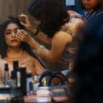 Abhirami Venkatachalam Instagram - Behind the scenes 😘. I love love love the team ♥️ thanks to my darlingsssssssss who made the day best ..... you people mean a world to me mmmmwah 💋💋💋💋 Outfit- @nirali_design_house Makeup- @pavihairandmakeup Hair- @margaret.kumar.3 Photography- @vino_francis_roy #bts #fun #love #life #crazy #me #friends #for #ever #best #look #love #self #positive #day #vibe #shoot #vijaytelevision #show #murattusingles #abhirami #abhiramivenkatachalam