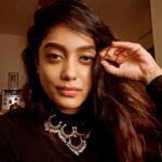 Abhirami Venkatachalam Instagram - Poda anda andavaney namma Pakkam irukaan ♥️ first reel 💋 #rajiniism #superstar #rajinikanth #icareadamnhaters #trust #yourself jewellery- @rajatamaya ( reply for haters )