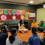 Adah Sharma Instagram - What was your favourite subject in school? Mine was science and music 🫀🎹🎷🎶👩‍🔬 I got to hang out with these Intelligent, polite and articulate beings ❤️! Thank you @thepunemirror for taking me here ❤️ I really enjoyed my afternoon