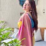Addite Shirwaikar Malik Instagram - I choose classic😍 #desigirl #festive Saree credits Styled by @pratikshachandak Assisted by @m_shalini.stylist Saree by @narayaniweavesbyramya Jewellery by @aquamarine_jewellery