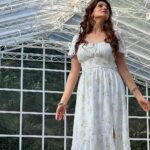 Aditi Gautam Instagram - Tumsa na hoga koi 🌸 . . . . . . #reels #begratefuleveryday #happymind #embracelife #behappy #smileface #beinghappy #smiling #instasmiles