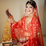 Aditi Gautam Instagram - Loving the kaleera’s by @heertheweddingstore my one stop solution for all wedding trousseau packing. They made my work so easy specially at the most chaotic time I had them by my side. With a super quick hassle free delivery and customisation I highly recommend them for all brides and grooms for their upcoming wedding. . . . . . . . . . . . . #kaleere #bridetobe #weddingday #fashionable #weddingdress #instafashion #instasmiles #bride #happy #bespoke #sarinotsari #weddinginspiration #weddinggoals #sari