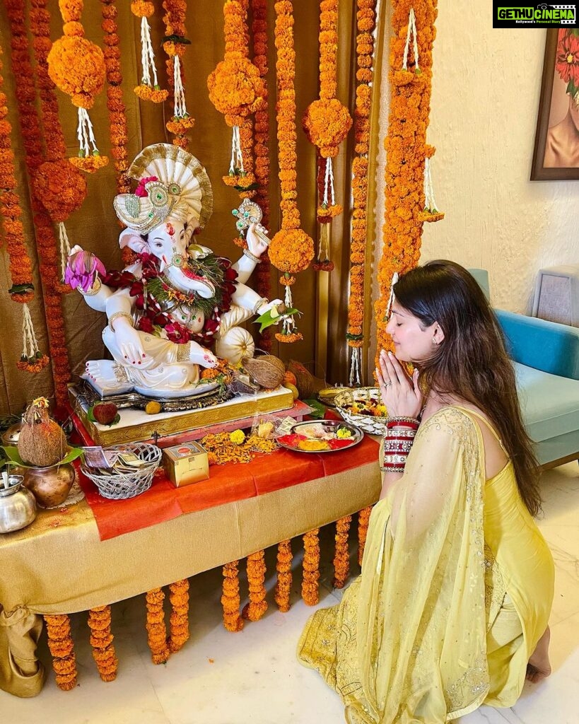 Aditi Gautam Instagram - Ganapati Bappa Morya!! . . . . . . . . #ganpatibappamorya #ganpati #ganpatibappa #photooftheday #portraitphotography #blessed #gratitude #explore