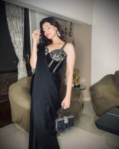 Aditi Gautam Instagram - I am not the whiskey you want, I am the water you need ❤️
.
.
.

Styling: @stylebyvini 
Outfit: @maisolos.world 
Earrings & Ring: @aurumdestinationjewels 
Bag: @eena.official 
.
.
.
.
.
#picoftheday #saree #sareelove #sareefashion #sareegown #fashion #outfitoftheday #bestoftheday #trending #explore #portraitphotography #nightphotography #ootd #fashionista #actress