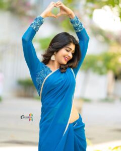 Aditi Prabhudeva Instagram - 💙
.
.
📸 @rainbow_photography_official 
🥻@pvdesignerstudio 
 @bhanushetty_makeoverartistry