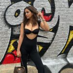 Aisha Sharma Instagram - If I Were An Outfit . #slay #nofilter #nofilterneeded Chicago, Illinois
