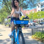 Aisha Sharma Instagram - End of hot girl summer 🤷🏽‍♀️#nofilterneeded #nofilter Wicker Park, Chicago