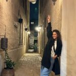 Aisha Sharma Instagram - Hello Monday 💫✨💫 #mondayvibes #newweek #nofilterneeded #nofilter #chicago Chicago, Illinois