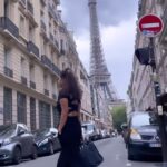 Aisha Sharma Instagram - Sums it up ♥️ #reels #reelsinstagram #reelitfeelit #paris #travel #aishatravels #aishainparis #france