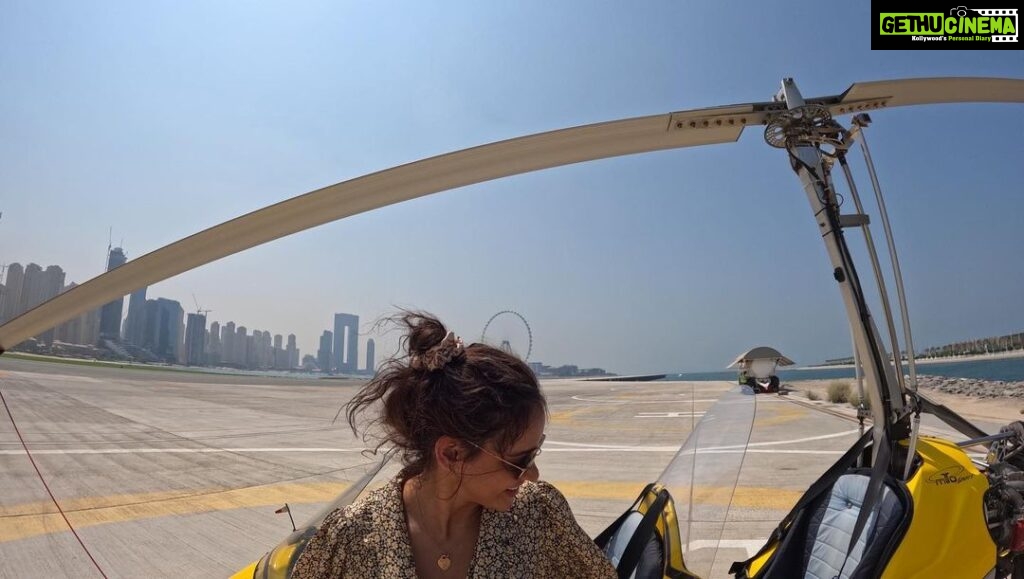 Aisha Sharma Instagram - One unconventional adventure at a time . 🫶🏾🫶🏾 #lifeofadventure #nofilterneeded #dubai #aishatravels #travel #gyroskyhub Skyhub Dubai