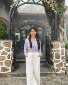 Aishani Shetty Instagram - Hong Kong diaries - part 1🇭🇰 
#travel #hongkong #thepeaktram