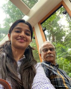 Aishani Shetty Instagram - Hong Kong diaries - part 1🇭🇰 
#travel #hongkong #thepeaktram