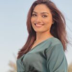 Aishwarya Devan Instagram - #fridayfeeling #instapic Dubai, United Arab Emiratesدبي