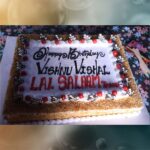 Aishwarya R. Dhanush Instagram - 18 working hours straight … 2 cakes …2 things to celebrate 🎉 2am 2nd schedule wrap ! 🎬 Pre birthday 🎂 for the birthday boy @thevishnuvishal and wrap up 🎂 at 2am with sleepy smiles ! #thankful #grateful 😇 #lalsalaam