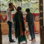 Aishwarya R. Dhanush Instagram - My world 🌎👬🏻❤️..my work fam…🧡 Our lives decide our smiles…✨🎬 #thankfulheart #aboutlastmorning #lalsalaam 🙏🏼🌸