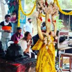 Aishwarya R. Dhanush Instagram - Happens to be a Friday ..early start and shooting in an age old Amman temple …can call it coincidence or sometimes I believe god has her own sweet small ways of communicating with her child😇🌸🙏🏼#blessingsindisguise #lovemyjob