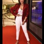 Akshara Reddy Instagram - Coach Exclusive preview of Spring / Summer collection.. Mau: @contourbynaveena Hair: @mani_stylist_ Wardrobe: @_.rubeenavogueofficial._ @rubyafroz80 #Akshara #aksharareddy #aksharabiggboss #bigbosss5tamil #biggbosstamil #guggu #guggupapa #fashion #model #coach