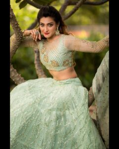 Akshara Reddy Instagram - Makeup - @pavash_ , @yolo.offl
Hair - @mani_stylist_ 
Jewellery- @konikajewellery
Costume: @mabia_mb
Assisted by - @mahasacademy students
Photographer - @camerasenthil
Location- @somersetchennai
Organized by @rrajeshananda 

Let me know if you liked my look. 🥰🥰

#Akshara #aksharareddy #aksharabiggboss #taskqueen #fitnessqueen #beautyqueen #beautypageantwinner #internationalbeautypageant #guggu #guggupapa #bigbosss5tamil #biggbosstamil #bigboss #getfitwithakashra #fitnessfriday #womensday #strongwomen #instareels #instareelsindia #actor #model  #modelshoot