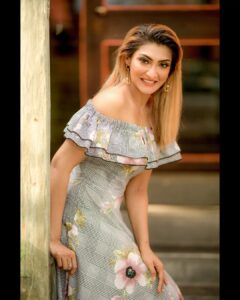 Akshara Reddy Instagram - Mua: @contourbynaveena 
Hairstyle: @sita_makover
Photographer: @camerasenthil 

#Akshara #aksharabiggboss #Aksharareddy #guggupapa #taskqueen #guggu #biggboss5tamil #biggbosstamil #biggboss #beautyqueen #Fashion #shoots #getfitwithakshara