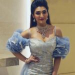 Akshara Reddy Instagram - TIMES OF INDIA's Times Fashion Feista Showstopper for KHAZANA JEWELLERY Presented by @khazanajewellery Powered by @rmkv_silks Wadrobe by @daisybridalofficial Choreography by @dalu_krishnadas @chennaitimestoi Mua: @sujeeshev Hair: @iconic_facialaesthetics Photo : @provoke_kannan Taj Coromandel Hotel, Chennai
