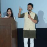 Amrita Rao Instagram - Aaj Raksha Bandhan Hain.... Magar Hamari Desh ki Joh Rakhaha Kartey Hai unko Hamara Koti Koti Pranam ! Above are the Beautiful pics from the 15th August event. We are grateful to NMIC for choosing us to unveil their new Artwork Its a Temple for Cinema Lovers & Students of Cinema MUST VISIT #rakshabandhan #happyrakshabandhan National Museum of Indian Cinema