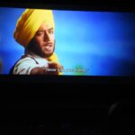 Amrita Rao Instagram - Aaj Raksha Bandhan Hain.... Magar Hamari Desh ki Joh Rakhaha Kartey Hai unko Hamara Koti Koti Pranam ! Above are the Beautiful pics from the 15th August event. We are grateful to NMIC for choosing us to unveil their new Artwork Its a Temple for Cinema Lovers & Students of Cinema MUST VISIT #rakshabandhan #happyrakshabandhan National Museum of Indian Cinema