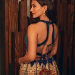 Amyra Dastur Instagram - 🌈 Anyhow Mitti Pao 🎭 Press Meet, Channel interviews aur fan interactions!! Hum aa rahe hain cinema halls vich 6th October 2023 💫 . . . Wearing @kalista.official Jewellery @jewellerybydivyachugh Styled by @thenanditakohli Assisted by @bavleensethi MUA @makeupbysoniakrishna Hair stylist @ashish_hairstylish 📸 @justsandy719 . . . #punjabimovie #punjabi #punjab #punjabisongs #punjabisuits #newmovie #punjabiswag #anyhowmittipao Chandigarh, India
