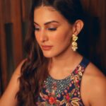 Amyra Dastur Instagram - 🌈 Anyhow Mitti Pao 🎭 Press Meet, Channel interviews aur fan interactions!! Hum aa rahe hain cinema halls vich 6th October 2023 💫 . . . Wearing @kalista.official Jewellery @jewellerybydivyachugh Styled by @thenanditakohli Assisted by @bavleensethi MUA @makeupbysoniakrishna Hair stylist @ashish_hairstylish 📸 @justsandy719 . . . #punjabimovie #punjabi #punjab #punjabisongs #punjabisuits #newmovie #punjabiswag #anyhowmittipao Chandigarh, India