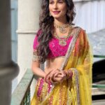 Aneri Vajani Instagram - 💗💫 🌸