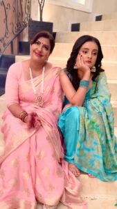Anisha Hinduja Instagram - Daastan-ae-set. 
#setsetkikahaani 
.
.
.
#love #kundalibhagya #masti #bts #kavyaluthra #rakhi  #instadaily #instagood #shooting #zee #zeetv #mrinalnavell #insta