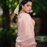 Anjali Rao Instagram - For such unique ready to wear sarees, casual and festive wear kurtis and lehengas, pls do check out @house_of_shrisha www.houseofshrisha.com Saree : @house_of_shrisha Photographer: @photography_como MUA : @neethu_unni_makeup_artist Organised by : @insta_glamoruz #HouseOfShriSha #BigLaunch #onlineboutique Kochi, India