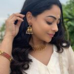 Anjali Rao Instagram - Onam Vibes 🌼 Costume : @aj_aswathyjayakumar @ajs_attires Styled by : @titli_collections #reels #trendingreels #viral #song #dance #onam #celebration #festivewear #festival #video #vibes #positivity #kerala #designer #deaignerwear #instareels #instagood #instagram Chennai, India