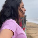 Anjali Rao Instagram - Okay I can look decent on candid clicks too 😬 Thank You for the clicks @arungraghavan ☺️ #candid #candidphotography #shotoniphone #beach #vacation #photography #bestie #outing #friendship #friendshipgoals #varkala #keralatourism Varkala Beach