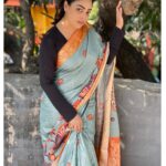 Anjali Rao Instagram - For more such unique ready to wear sarees, casual and festive wear kurtis and lehengas, pls do check out @house_of_shrisha . . www.houseofshrisha.com . . #HouseOfShriSha #BigLaunch #onlineboutique Chennai, India