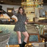 Anjum Fakih Instagram - If you ain’t in my circle You aren’t part of my tribe ! There I said it … Am quite vocal and all verbal You don’t get to choose Cuz I decide the vibe ! . #anjumfakih #holislay