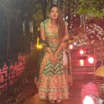 Anjum Fakih Instagram - #ootd #anjumfakih 💚💖💚 . . . Styled by @shailjaanand Outfit by @datetheramp Potli by @aclutchstory Udaipur, Rajasthan