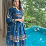Anjum Fakih Instagram - #haldiceremony #ladkewale #udaipurdiaries #anjumfakih . . . Styled by @shailjaanand Outfit by @datetheramp Potli by @aclutchstory Udaipur, Rajasthan