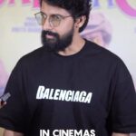 Ankita Bhargava Patel Instagram - Thank you @ravidubey2312 for showing us so much love ! Means a lot to Us and Our Team ! #darranchhoo in cinemas now! @karan9198 @ankzbhargava @actormanojjoshi @saanandverma @smiritikalra5 @ashutosh_ramnarayan @titiksha.shri @sanjaysankla @kiranbhargava58 @abhaybhargava55 @bharat_ratan @amitdolawat @nakash_aziz @diikshanagpal @sureshbeesaveni @amjadnadeemaamir @rahialaukik @anusoru @_1973 @rajeshmanthan99 @geetsagarofficial @anamik25 @tantiabani prasenjitlyton @zeemusiccompany @markmoviesofficial @mellowmellow @nadeemkhan22 @aamirkhan2916 @ravinderchoudhry6 @nakash_aziz @rahialaukik @thealamgirkhan @neerajshridharofficial @soapboxprelations @sinhavantika