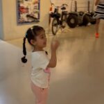 Ankita Bhargava Patel Instagram - Coimbatore,Tamil Nadu Summer ‘23 Evolution of the Automobile !🚗🚙🏎️🚕🚓 So im not into cars at all! But when we visited this outta the world car museum in Coimbatore I was amazed at the impressive collection of more than 100 vintage cars, each with a history or a unique technology. I wasnt sure if Mehr would enjoy going there, But to my surprise she was intrigued with the different kinds,shapes and sizes of the cars at the museum. It was definitely a very exciting day for us ! P.S Which car did u like the most ?? #cars #carmuseum #gedeecarmuseum #coimbatore #mom #motherdaughter #travel #travelgram #motherdaightertravels #summer