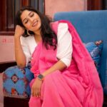 Anumol Instagram - Really loved this look and styling ✨ Sometimes a little change can do wonders and I'm loving the way this one turned out! 💁‍♀️ Thank you @diyaaa_john for styling and convincing me to go with this look Wearing @suta_bombay saree from @saltstudio Clicks by @akhil_vijayan_photography.ofcl #newlook #freshstart #lovingit #anumol #anuyathra #pink #mfwai_qatar #sareelove #anytimeanywheresaree #spreadkindness DOHA - Qatar