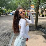 Anushka Sen Instagram - 🐬 Niagara Falls State Park, USA