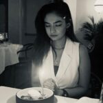 Anushka Sen Instagram - 21st birthday dinner 🤍🥳💕 SONA