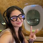 Anushka Sen Instagram - Guess where next? ✈️ #Sen21 Dubai International Airport, Dubai.