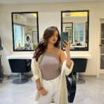 Anushka Sen Instagram - new hair 😚🤍