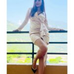 Anusmriti Sarkar Instagram - Green vibe ✨🧿🧿 #hills #nature #love #green #river #bluesky #picoftheday #poser #coffee #sunday #weekend #as #anusmriti #anusmritisarkar