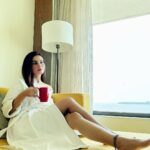 Anusmriti Sarkar Instagram - Kill ‘em with kindness ✨🧿🧿🧿 #sunkissed #sea #sand #sky #coffee #robe #chillin #weekend #vibe #sunday #white #love #blessed #june #summer #as #anusmriti #anusmritisarkar
