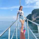 Anusmriti Sarkar Instagram – Blu sky n blu water ✨🧿

#throwback #nature #beauty #sea #sky #krabi #thailand #yacht #blessed #as #anusmritisarkar #anusmriti Krabi, Thailand