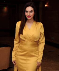 Anusmriti Sarkar Instagram - Few hours in kolkata 💗✨🧿

#promotion #movie #bollywood #gratitude #love #kolkata #media #as #anusmriti #anusmritisarkar #thankyou 

@regobofficial @rema.lahiri.bansal